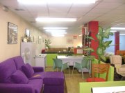 tienda de muebles con local de propiedad incluido