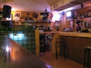 Pub en el casco antiguo (Alicante)