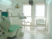 clínica de estética y cirugía en pleno funcionamiento