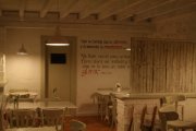 Restaurante con terraza en funcionamiento