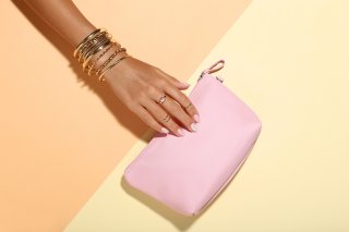 Joyería en línea, inspiración italiana. Beneficio: 6.420€ al mes. ¡Te enamorarás de este e-commerce!