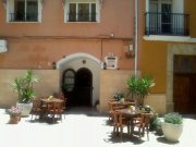 Negocio hostelería con vivienda en centro histórico de la Villa de Onil, Alicante