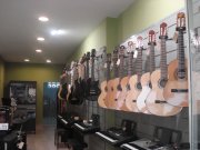 tienda_venta_de_instrumentos_musicales_y_accesorios_13402764612.jpg
