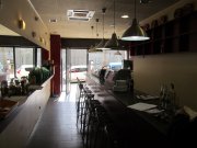 traspaso_alquiler_bar_restaurante_con_terraza_en_frente_urgencias_sant_pau_13958595333.jpg