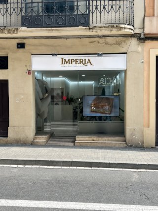 Se vende participación (50% o 100%) en clínica de medicina estética completamente operativa