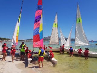 established-sailing-school-and-watersports-centre-for-sale-port-of-alcudia-mallorca-3_1787822173.jpg