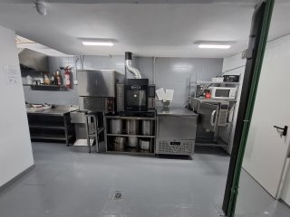 se-vende-negocio-de-comida-saludable-en-funcionamiento-tenerife-3_1754081193.jpeg