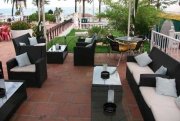 Café Lounge Bar con gran terraza
