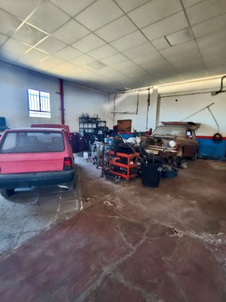 venta-de-naves-con-vivienda-taller-mecanico-2_1781170654.jpeg