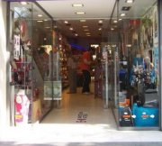 tienda en la calle Sants-Creu Coberta
