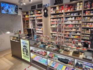 traspaso-estanco-con-tienda-de-vapeo-2_1748346067.jpg