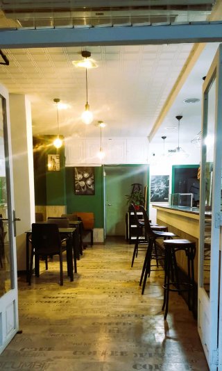 Bar - Cafetería