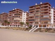 Se Vende-Traspasa o Alquila Restaurante Primera Linea de Playa ,funcionando y con vistas al mar .