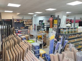 venta-de-tienda-de-pinturas-tarimas-revestimientos-suelos-ferreteria-etc-2_1771267469.jpg